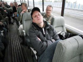 H01 In de bus terug naar Aduard.JPG