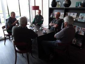 03 Tafel met toppers.jpg