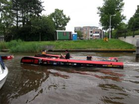 24 Zelfs een solarcatamaran.jpg