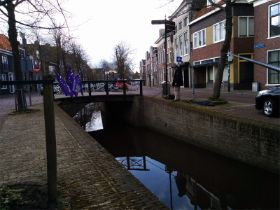 15_Even hier proberen.jpg