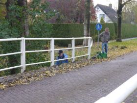 09 Wachten op de bus..jpg